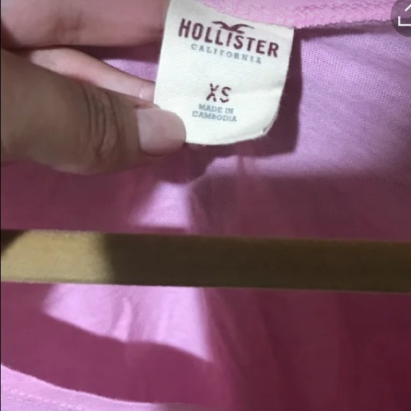 HOLLISTER TOP - Picture 2 of 3